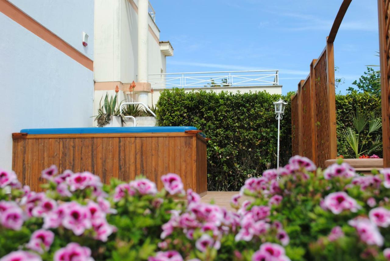 Villa Regina B&B Неттуно Екстер'єр фото